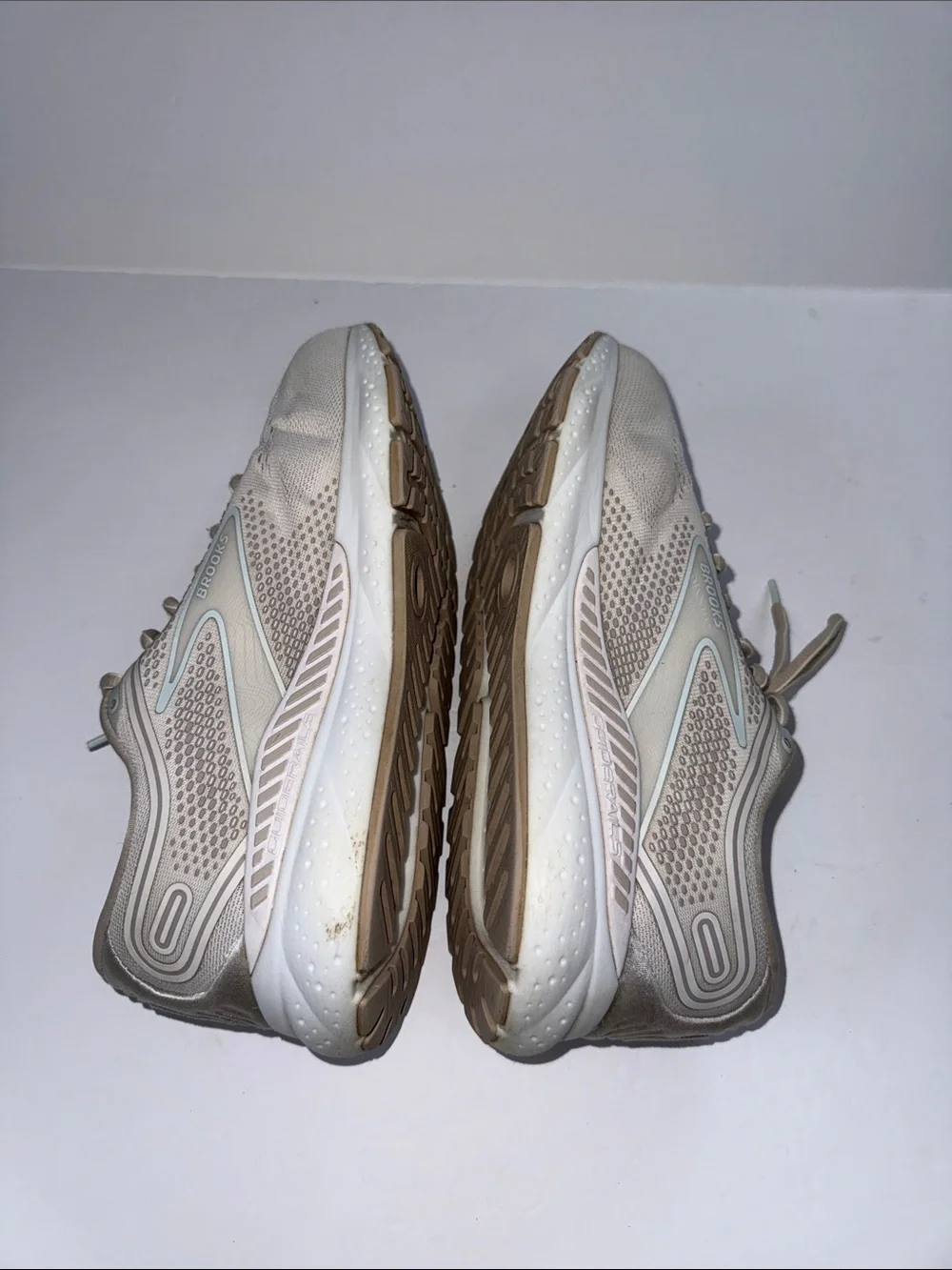 Brooks women’s Neutral Running Shoes wide D- Light Tan with Cream Accents